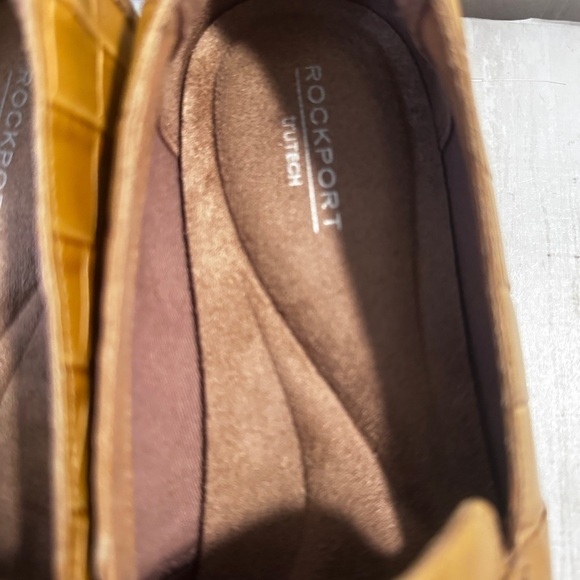 Rockport Women’s Total Motion Croc-Embossed Loafers Tan Leather Size 9 - Picture 5 of 15